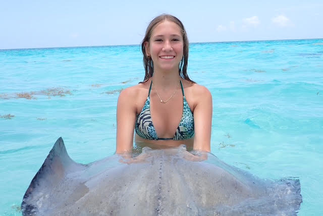 Acquarius Sea Tours — Sea Tours in George Town, Grand Cayman photo 3