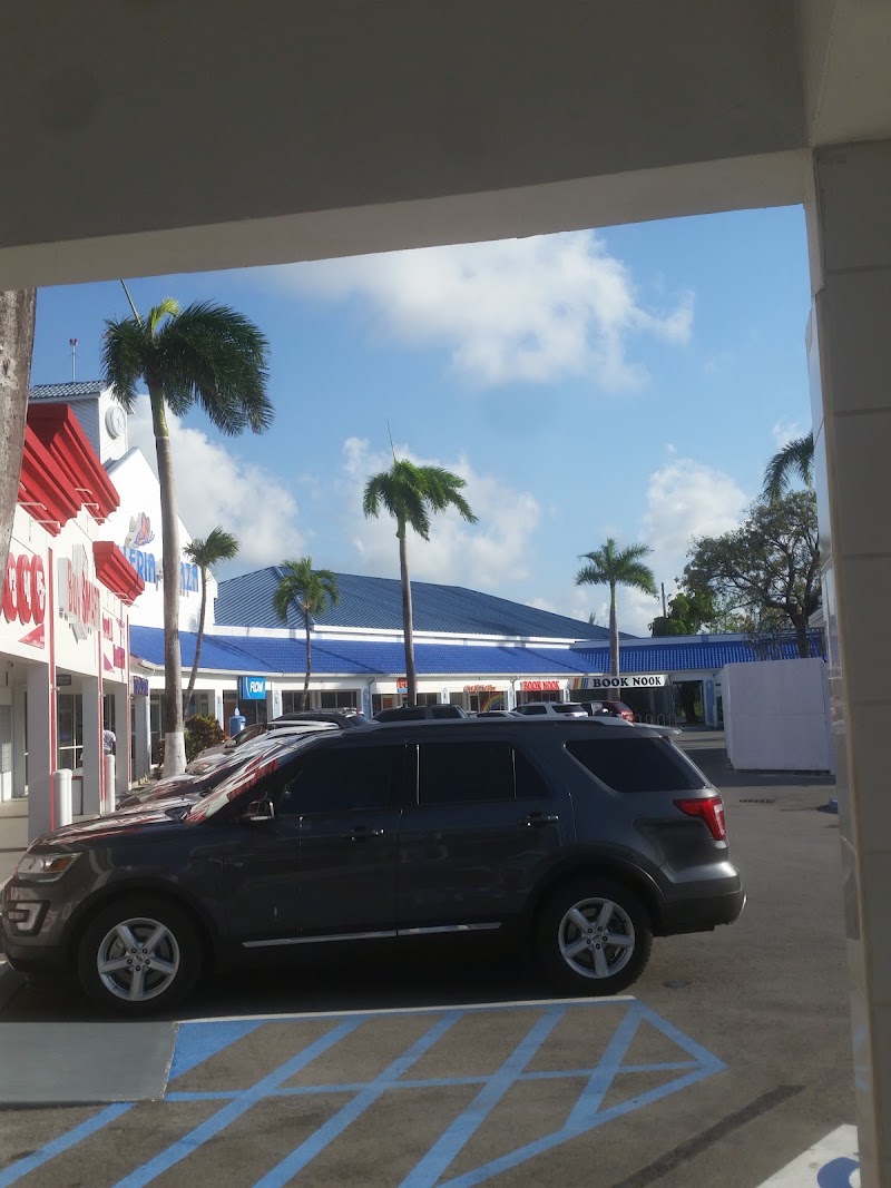 Azure Realty Limited — Real Estate Agency in Seven Mile Beach, Grand Cayman photo 2