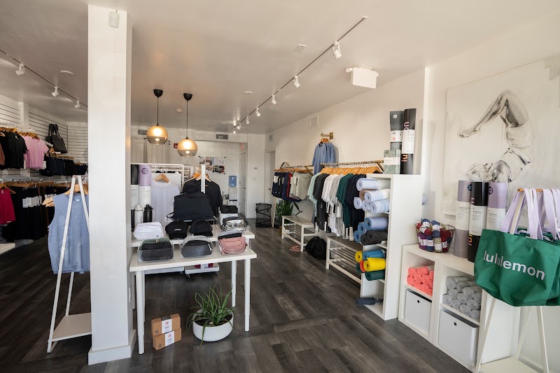 Bliss Yoga Cayman — Yoga Studio in Seven Mile Beach, Grand Cayman photo 2