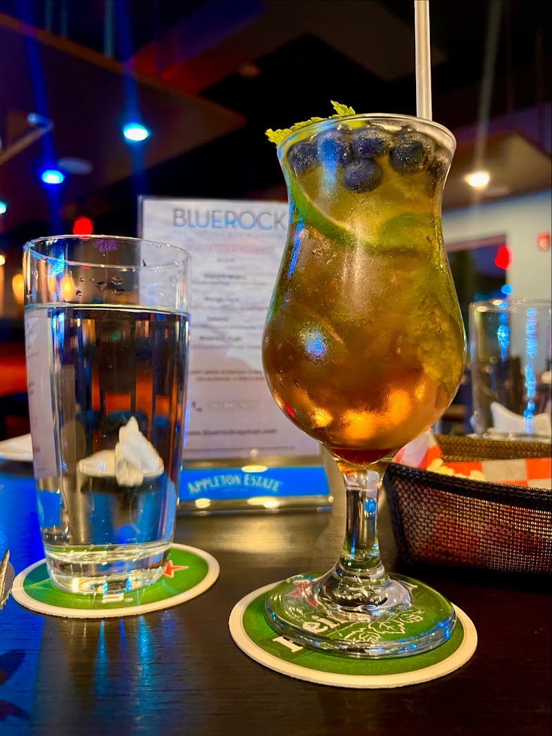 Blue Rock Restaurant & Lounge — Caribbean in East End, Grand Cayman photo 2