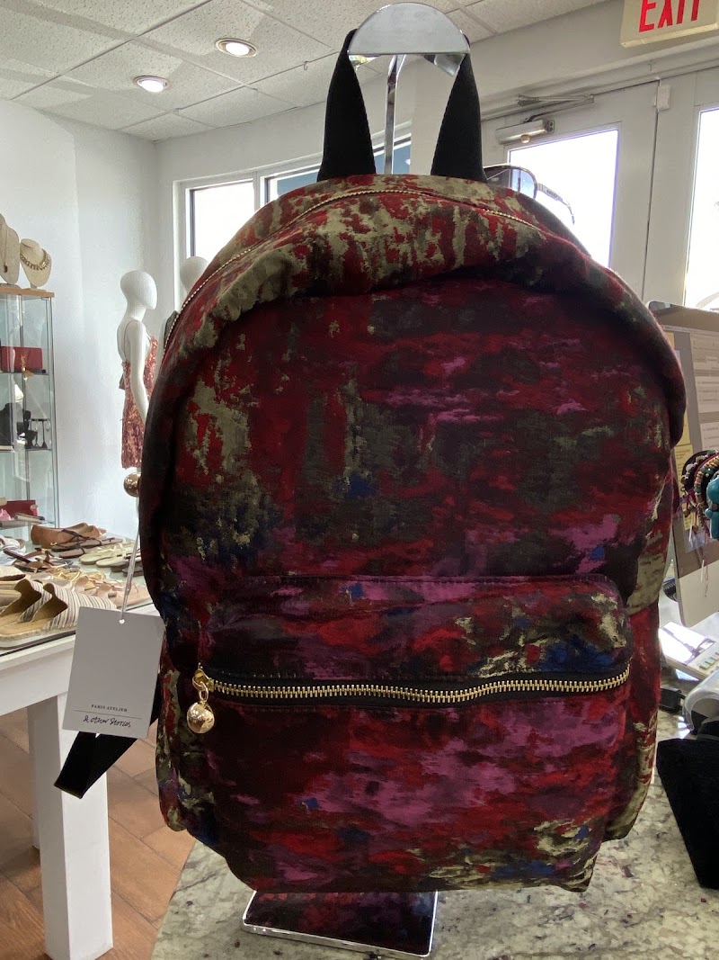 Carey's Karma Closet — Clothing Store in George Town, Grand Cayman photo 3