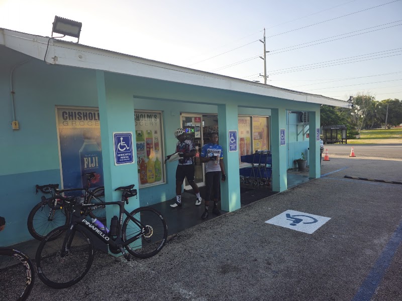 Chisholm's Grocery — Grocery Store in North Side, Grand Cayman photo 3