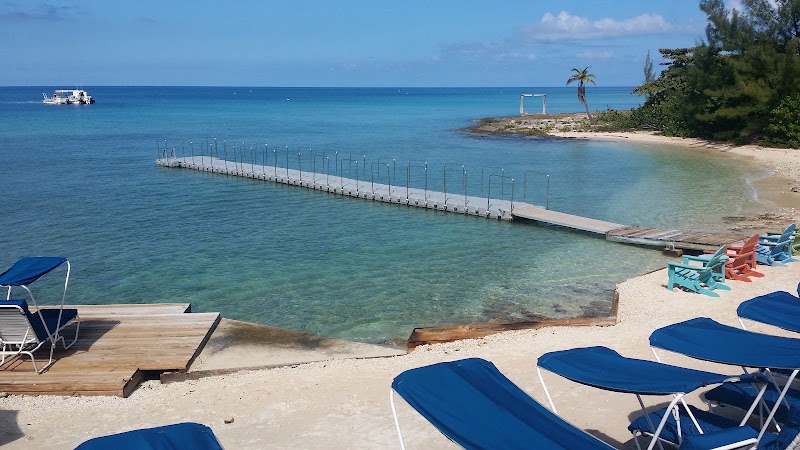 Coral Sands — Resort in George Town, Grand Cayman photo 3