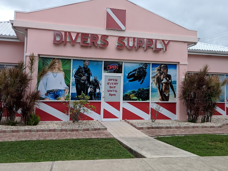Divers Supply — Dive Shop in George Town, Grand Cayman photo 3