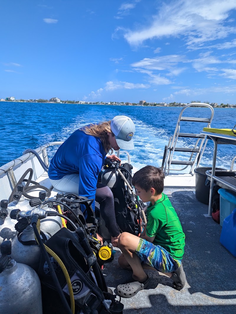 DNS Diving — Scuba Diving in George Town, Grand Cayman photo 2