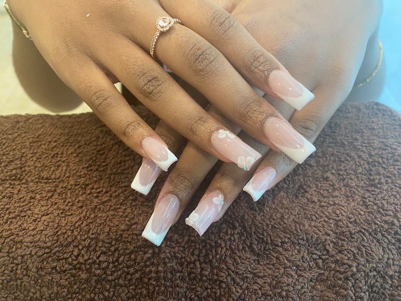 Eclipze Hair Design & Day Spa — Beauty Salon in Camana Bay, Grand Cayman