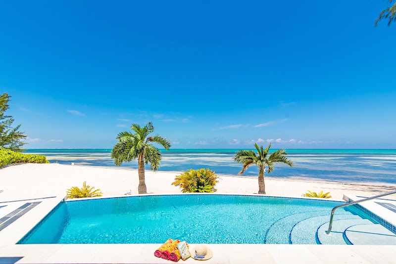 ERA Cayman Islands — Residential & Commercial in Seven Mile Beach, Grand Cayman photo 3