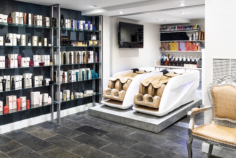 Glamorous Hair & Makeup Studio — Hair and Makeup Salon in Seven Mile Beach, Grand Cayman photo 2