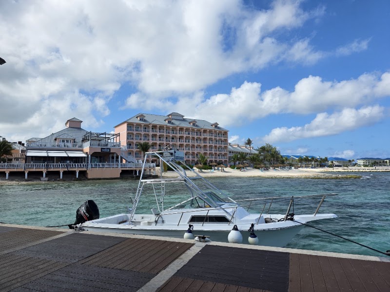 Morritt's Tortuga Club & Resort — Beach Resort in East End, Grand Cayman photo 1