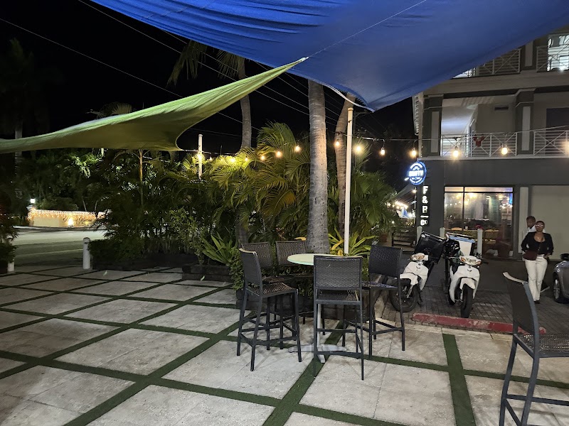 Peppers Bar & Grill — Bar & Grill