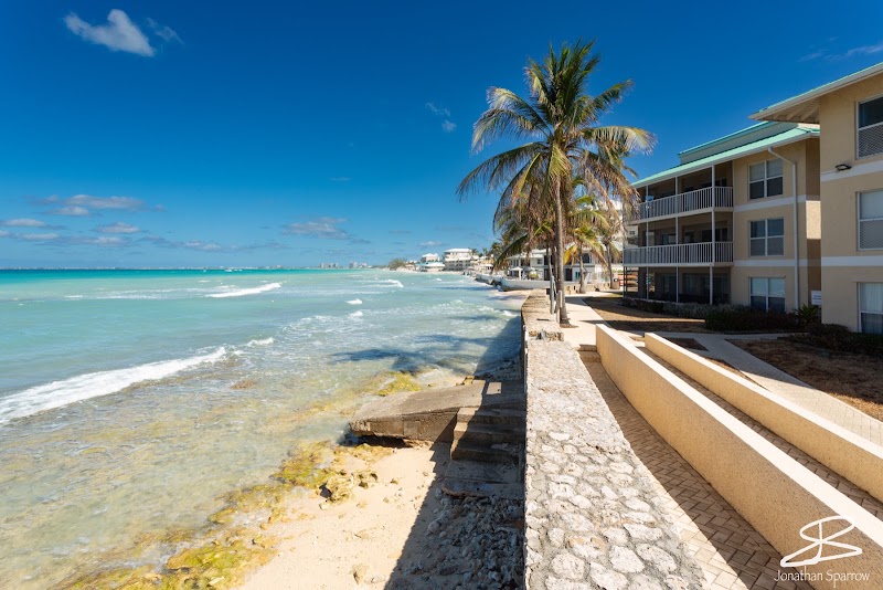 Plantation Village — Vacation Rentals in Seven Mile Beach, Grand Cayman photo 1