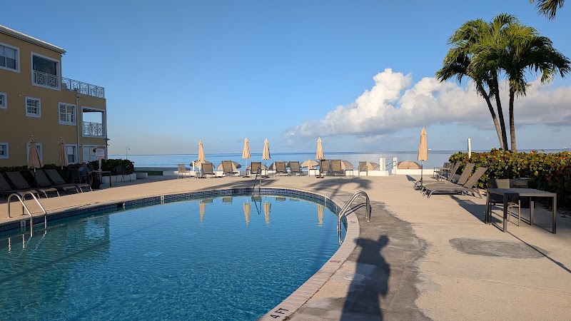 Regal Beach Club — Luxury Condos in Seven Mile Beach, Grand Cayman photo 3