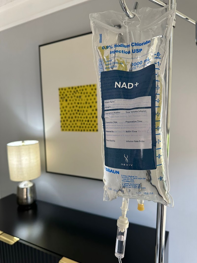 REVIV Cayman — IV Therapy Clinic in Seven Mile Beach, Grand Cayman photo 3