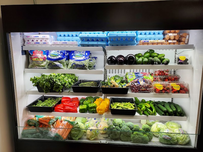 Shopright - Cannon Place — Supermarket in George Town, Grand Cayman photo 3