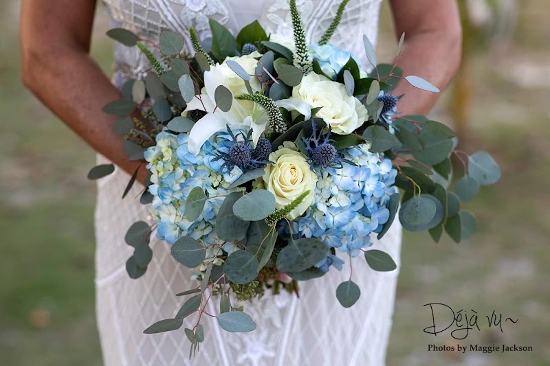 Simply Weddings — Wedding Planner in George Town, Grand Cayman photo 3