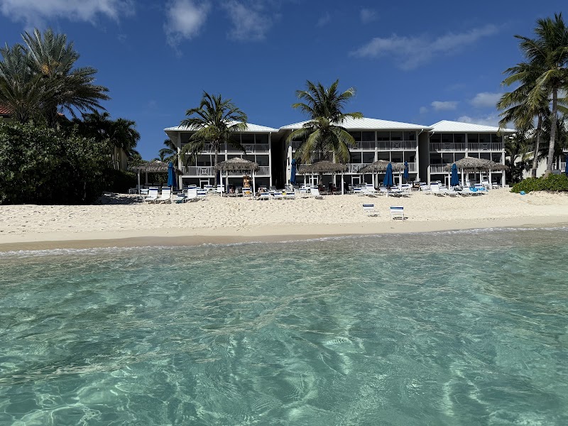 The Discovery Point Club — Condo Resort in Seven Mile Beach, Grand Cayman photo 3