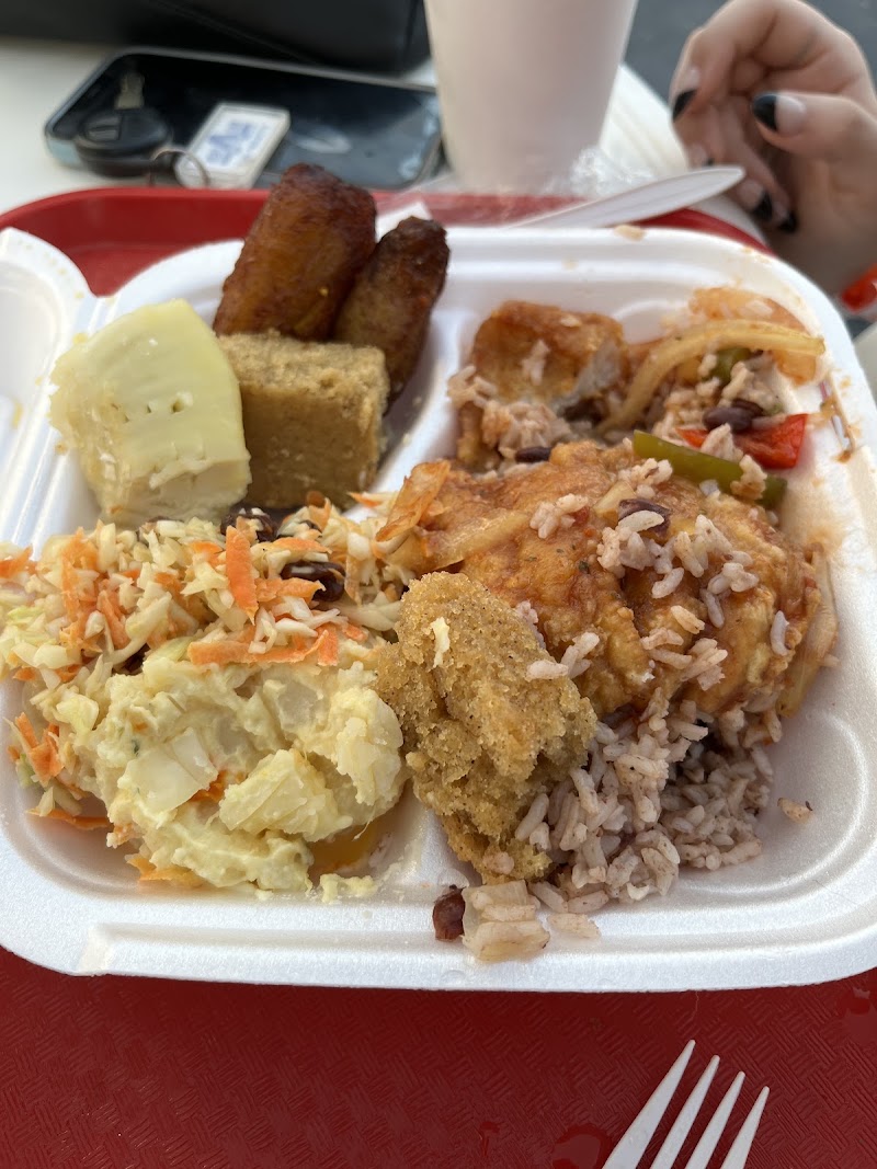 Vivine's Kitchen — Caribbean Home Cooking in East End, Grand Cayman photo 2