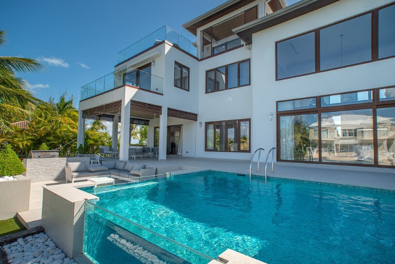 Williams2 Real Estate — Boutique Agency in George Town, Grand Cayman photo 3