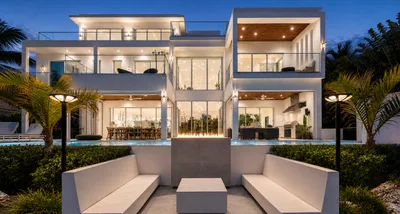 REMAX Cayman Islands — Luxury / Waterfront in Seven Mile Beach, Grand Cayman photo 3